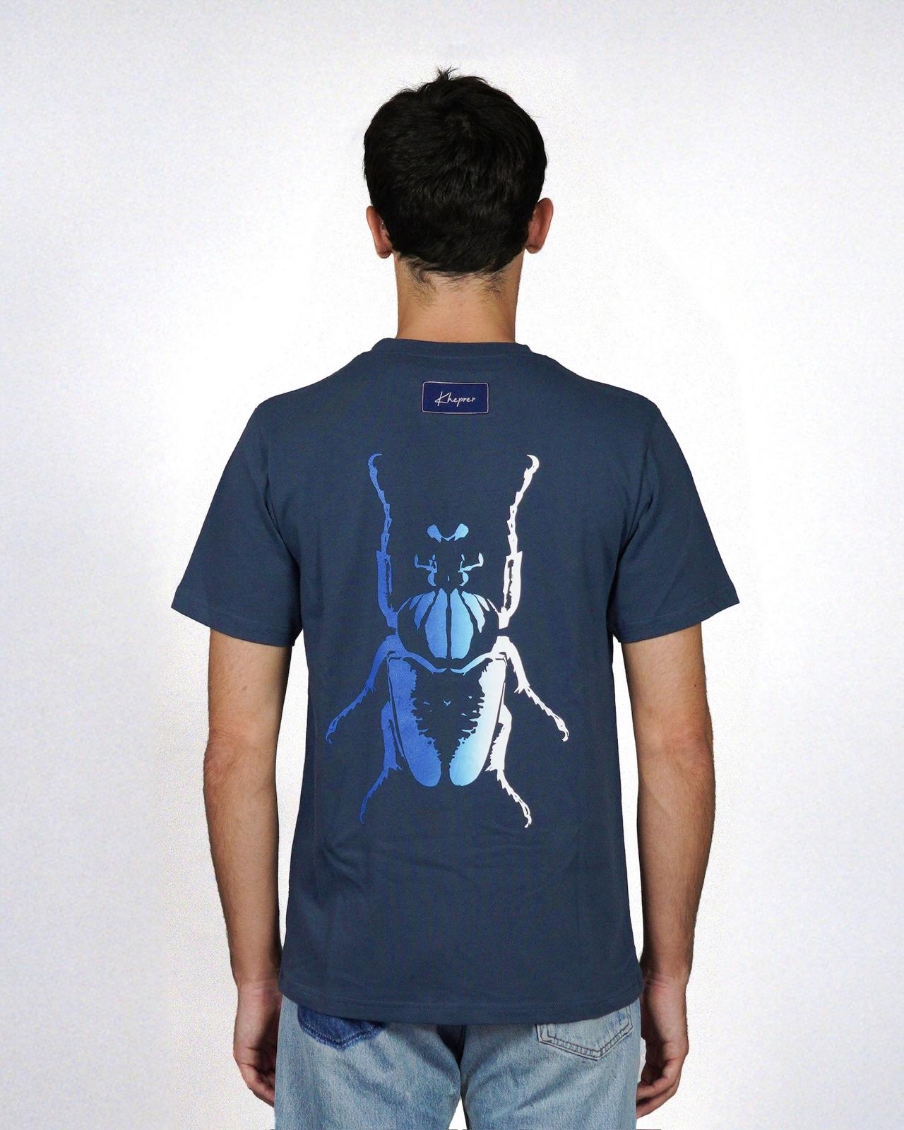 Essence Tee